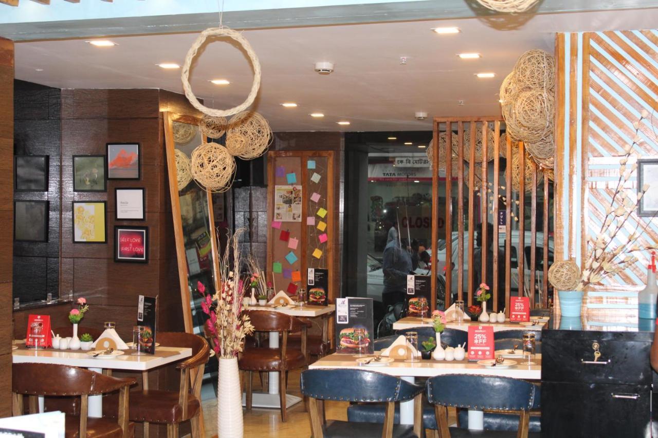 The Avenue Hotel Ballygunge Колката Екстериор снимка