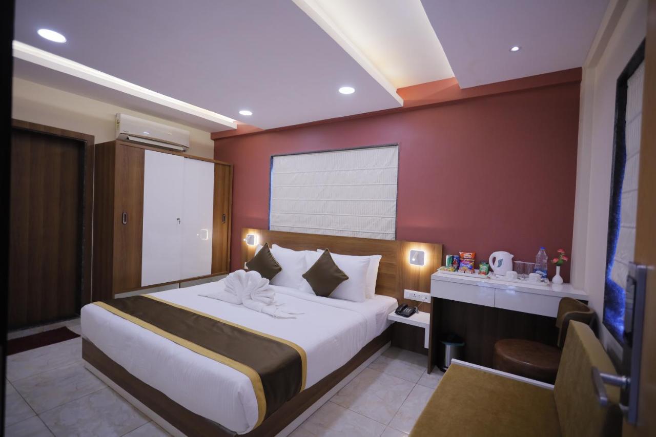 The Avenue Hotel Ballygunge Колката Екстериор снимка